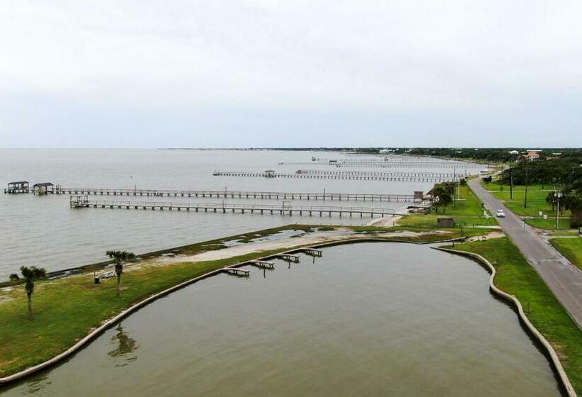 فندق Fulton Beach Condos