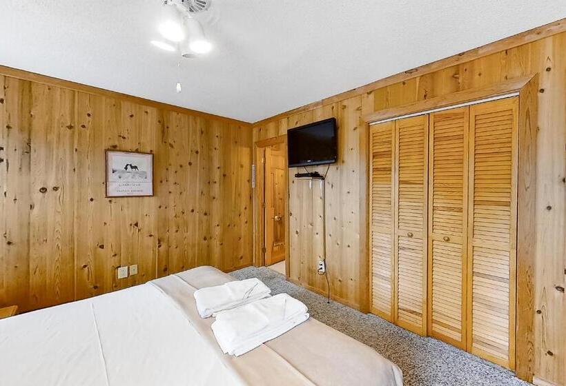 Отель Loisstorm Os22