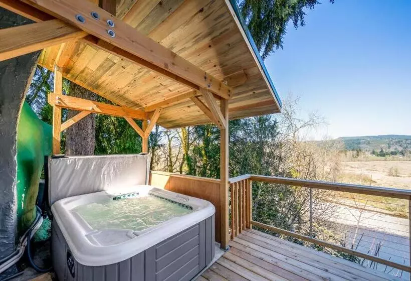 ホテル Mckenzie View Cottage