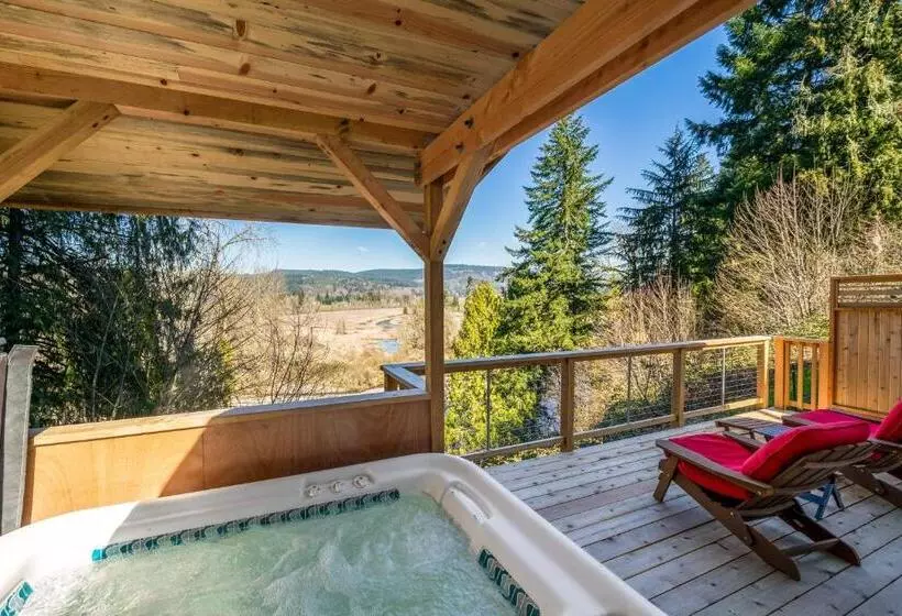 ホテル Mckenzie View Cottage