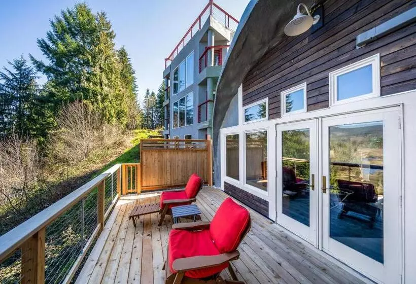 ホテル Mckenzie View Cottage