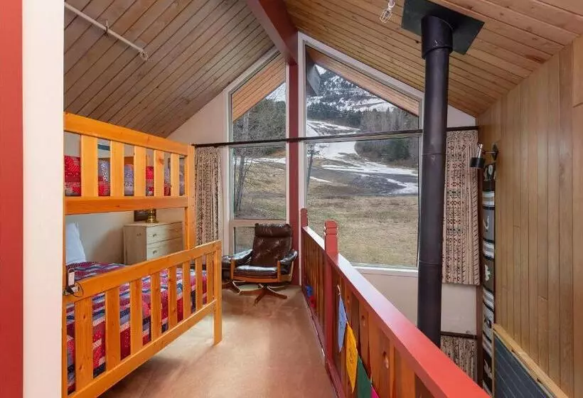 Hotelli East Condo #208