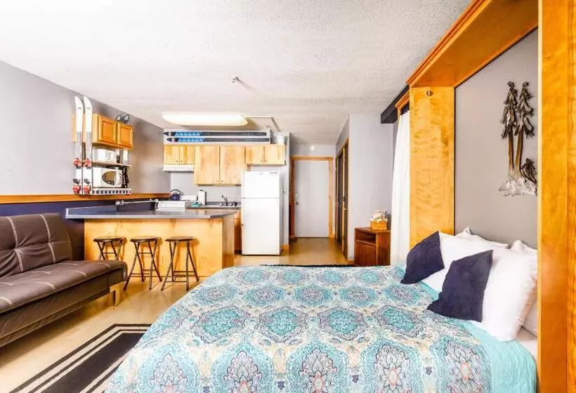 Hotelli East Condo #208