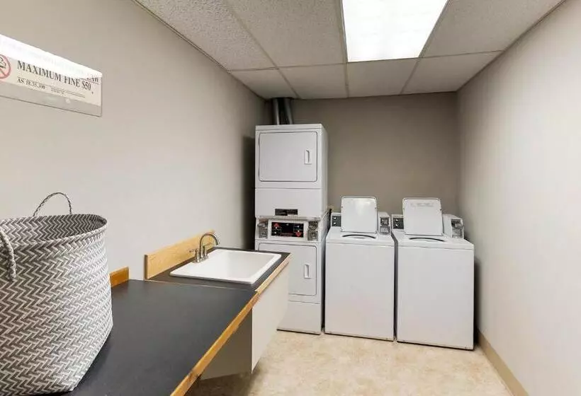 Hotelli East Condo #208