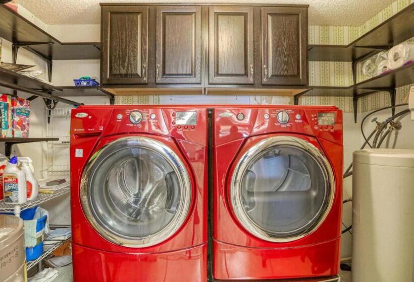 فندق Sunset Shores