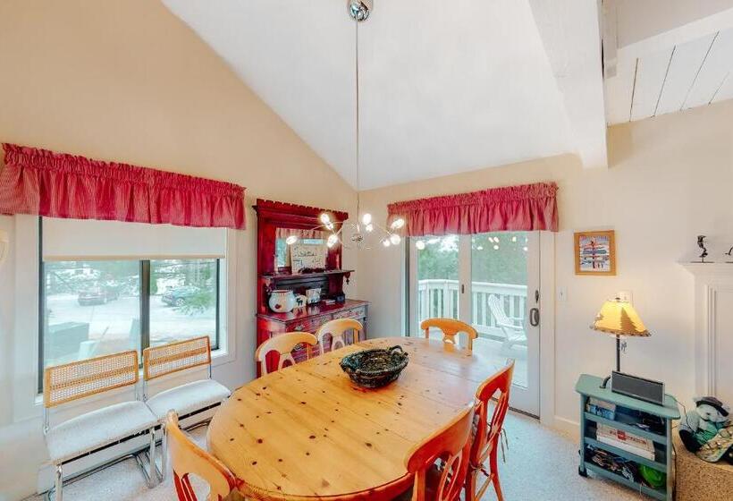 ホテル Bromley Village   Clovers 767a