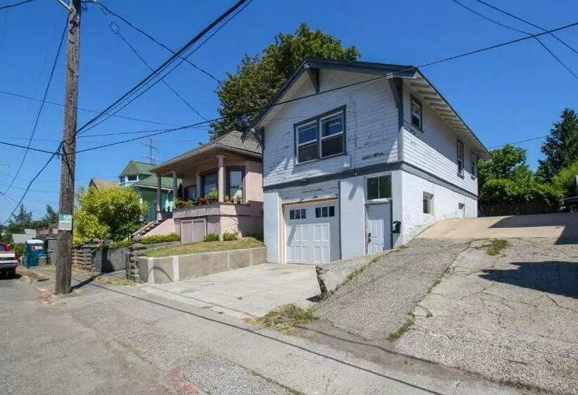 ホテル West Bremerton Cozy Home