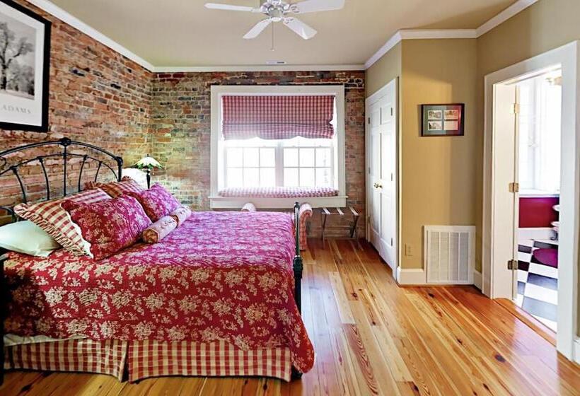 فندق North Star Manor