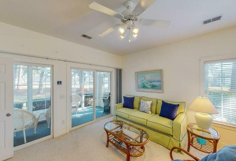 Hotel Avian Nest #3606