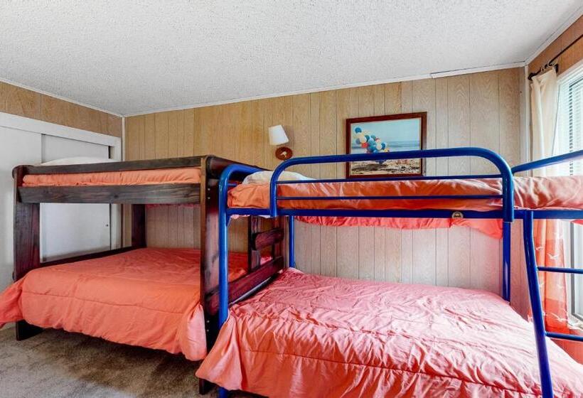 هتل Cedar Shores     30142 Cedar Shores Rd #e144