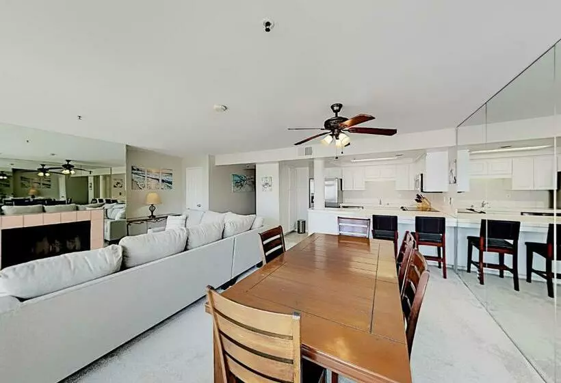 ホテル Imperial Beach Club Unit 303