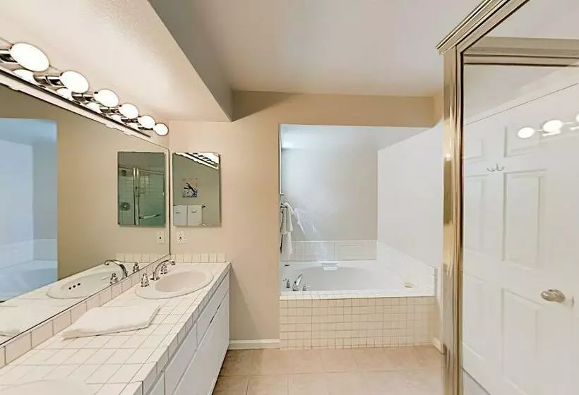 ホテル Imperial Beach Club Unit 303