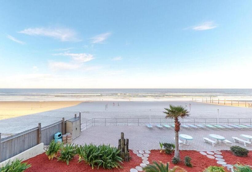 Отель Shores Club 105 Shores Club Retreat