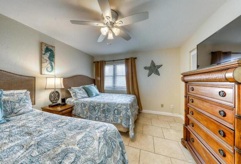 Отель Shores Club 105 Shores Club Retreat