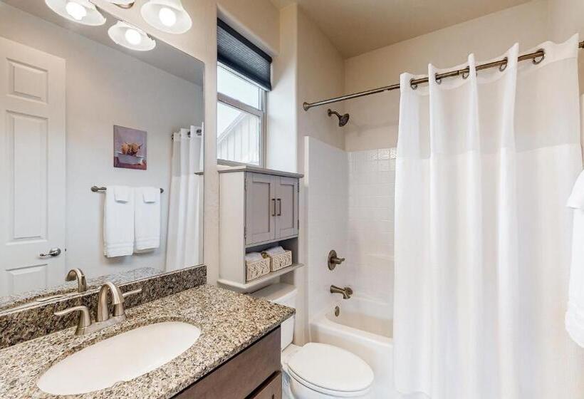 호텔 Hideaway In The Sun