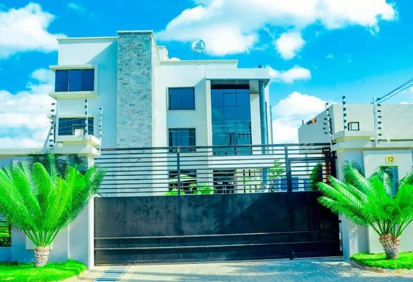 هتل Inoga Luxury