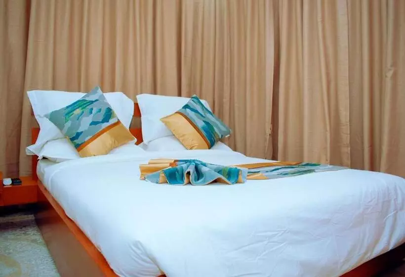 هتل Inoga Luxury