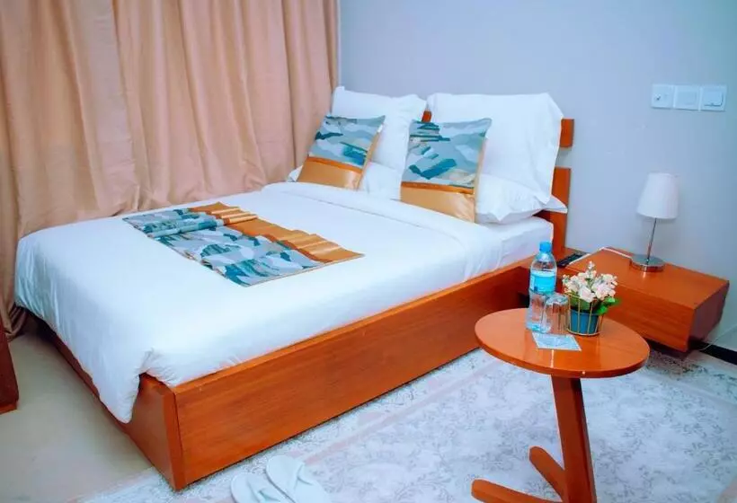 هتل Inoga Luxury