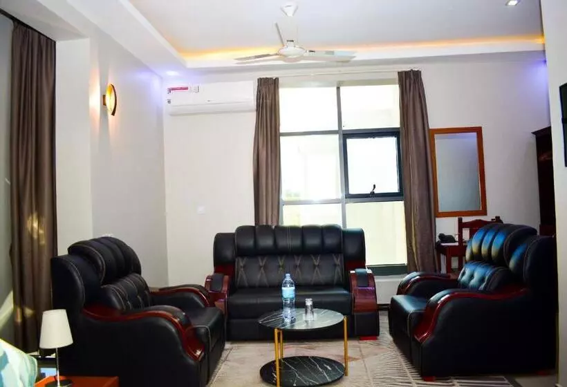هتل Inoga Luxury
