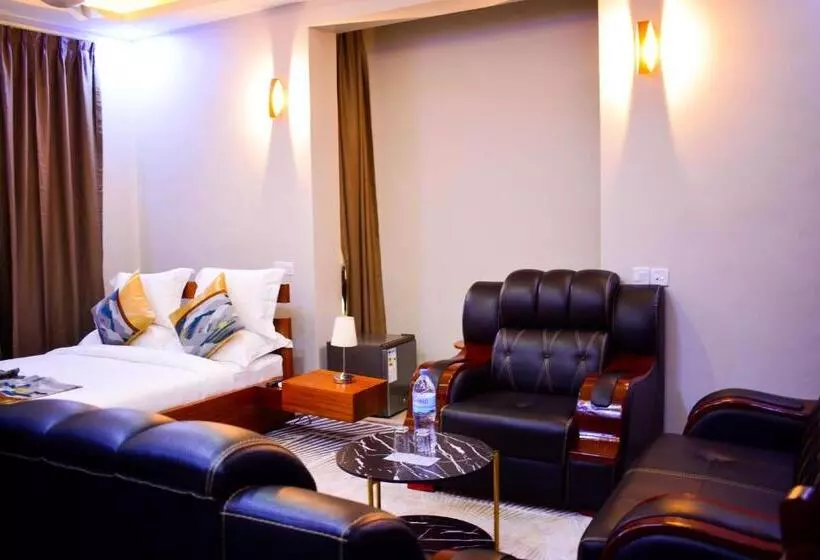 هتل Inoga Luxury