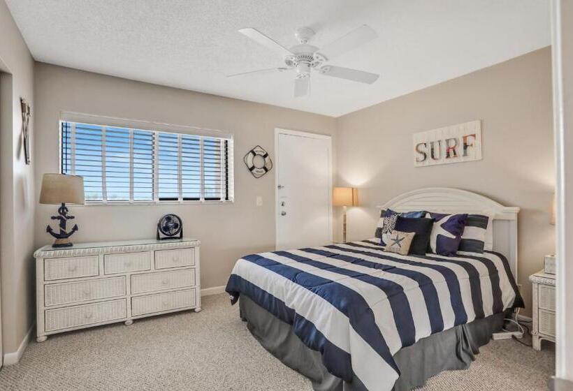 هتل Ocean Villas 51