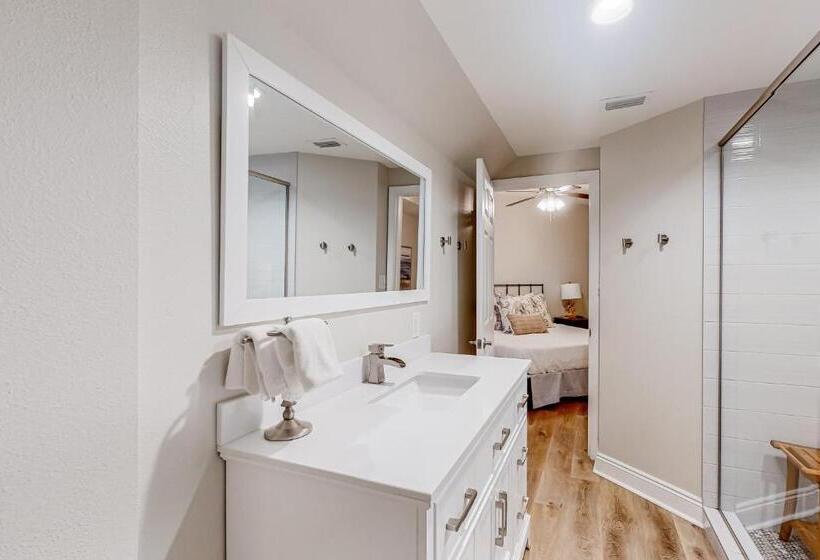 호텔 Renovar At The Club