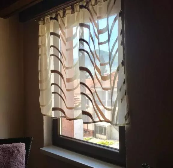 پانسیون Villa Irena