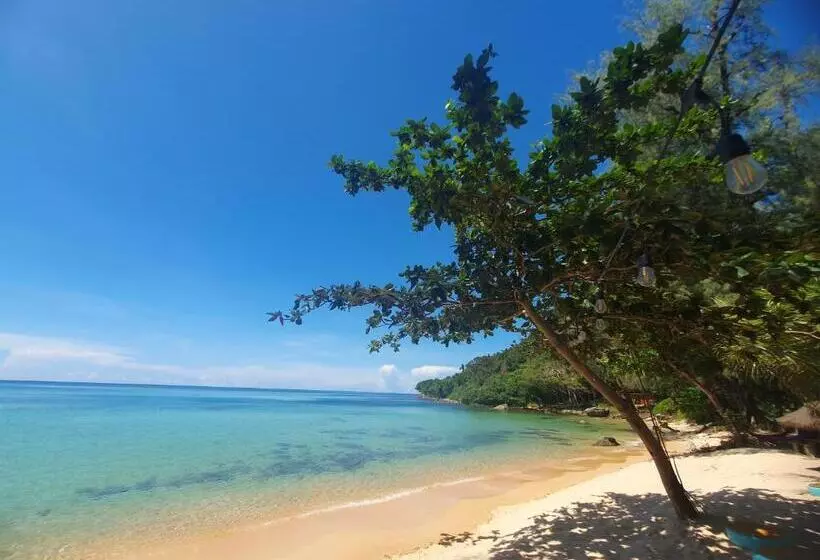 Lomakeskus Kamaku Bungalows