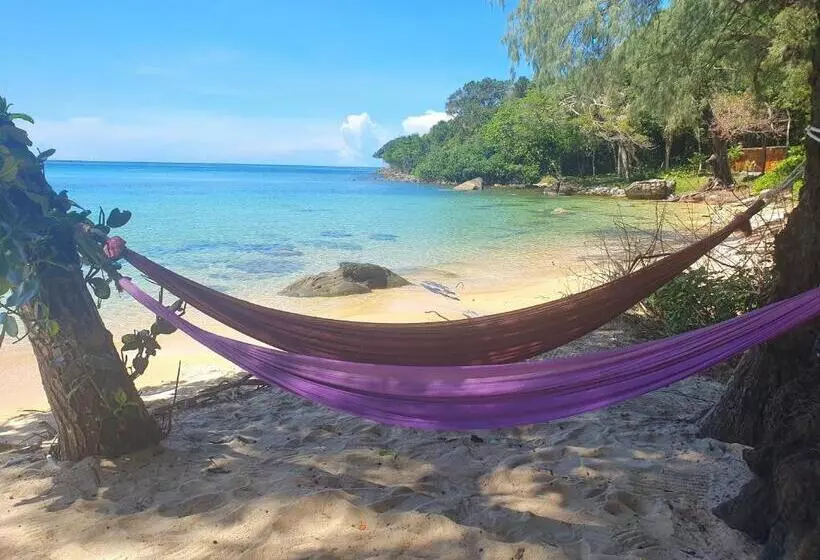 Lomakeskus Kamaku Bungalows