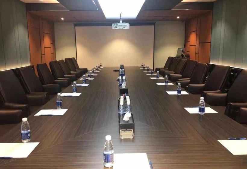 בית מלון כפרי Wm & Casino