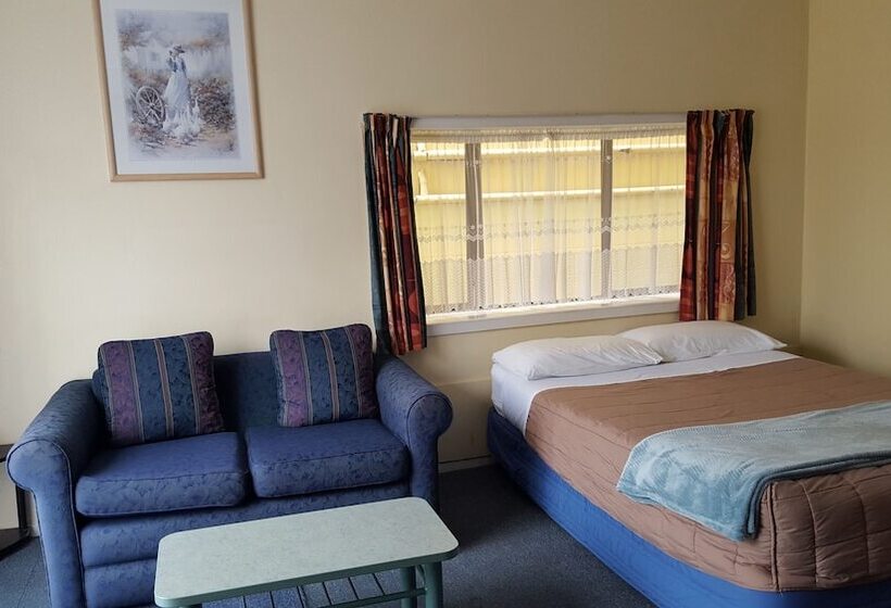 Hotel Ace Motor Lodge