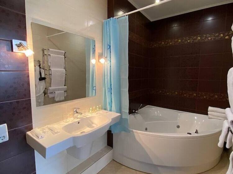 فندق Cherkasy Palace