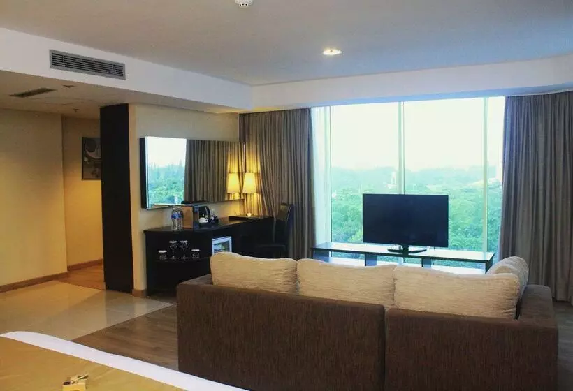 ホテル Best Western Premier The Hive