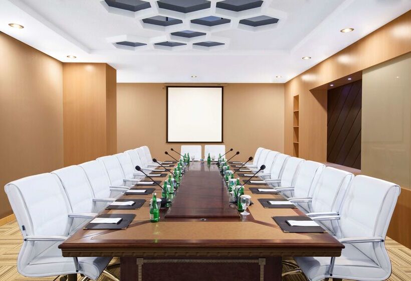 فندق Best Western Premier The Hive