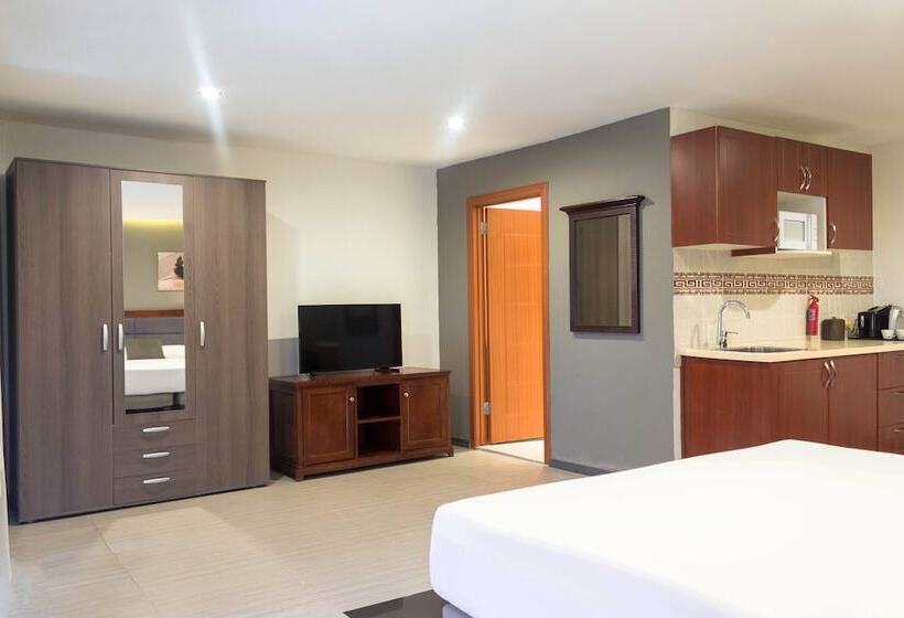 هتل Curacao Suites