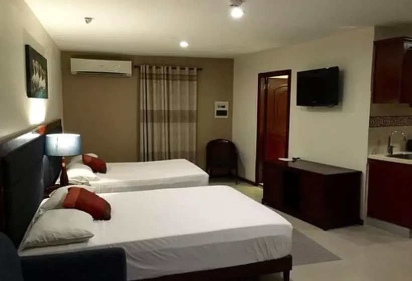 هتل Curacao Suites