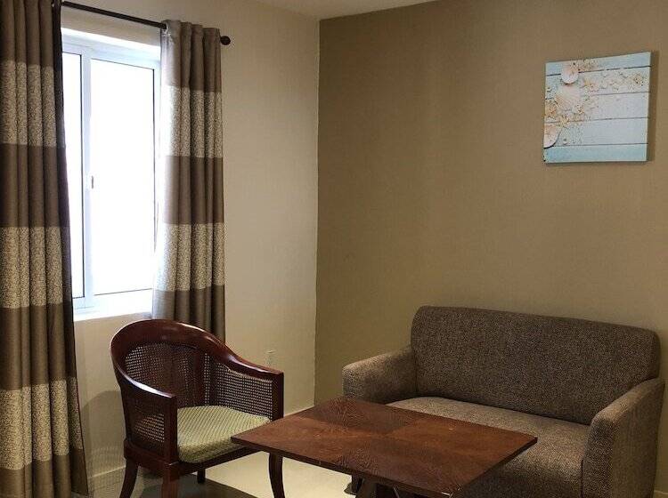 هتل Curacao Suites