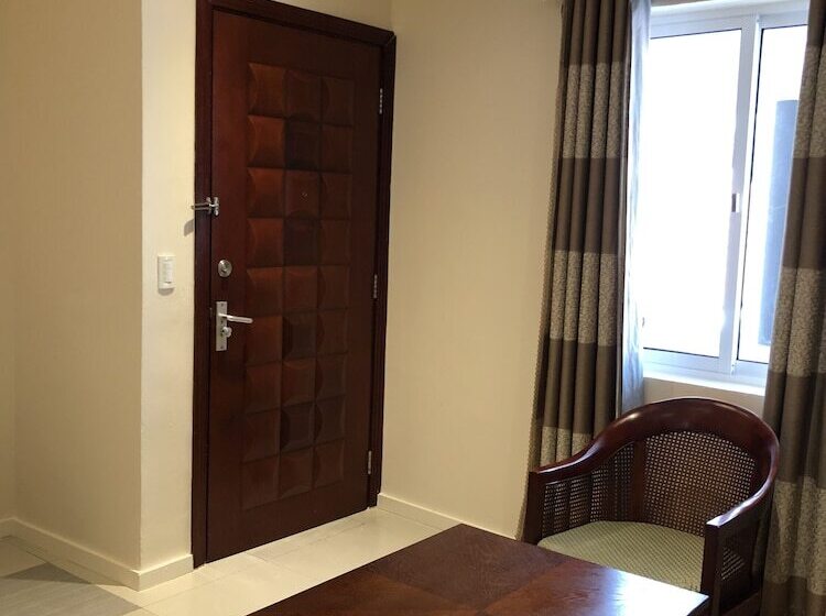 هتل Curacao Suites