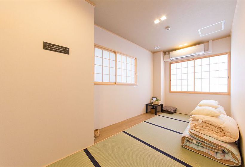 Отель Drop Inn Osaka