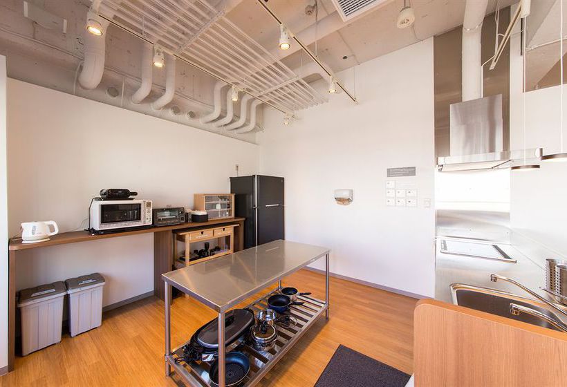 Отель Drop Inn Osaka