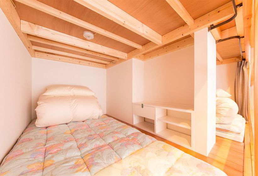 Отель Drop Inn Osaka