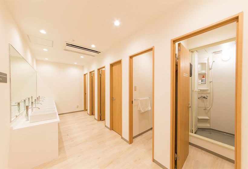 Отель Drop Inn Osaka