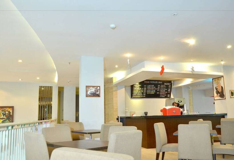 Grand Cakra Hotel Malang