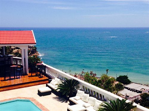 هتل Habitation Jouissant