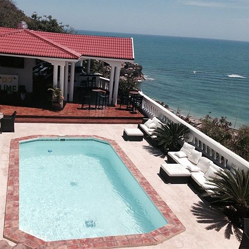 هتل Habitation Jouissant