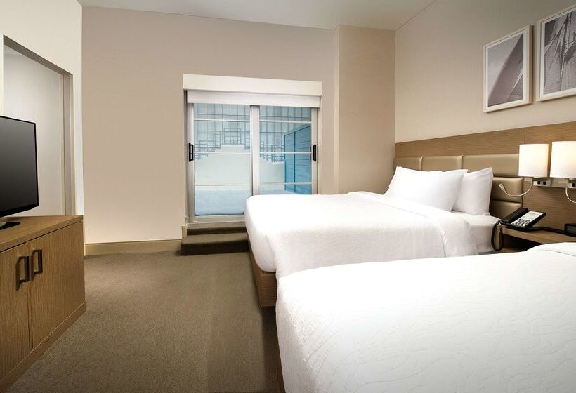 فندق Hilton Garden Inn Miami South Beach