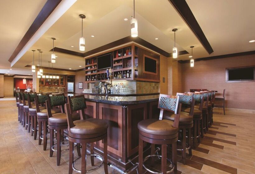 בית מלון כפרי Hilton Garden Inn Oklahoma City Bricktown