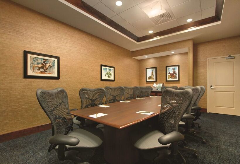 בית מלון כפרי Hilton Garden Inn Oklahoma City Bricktown