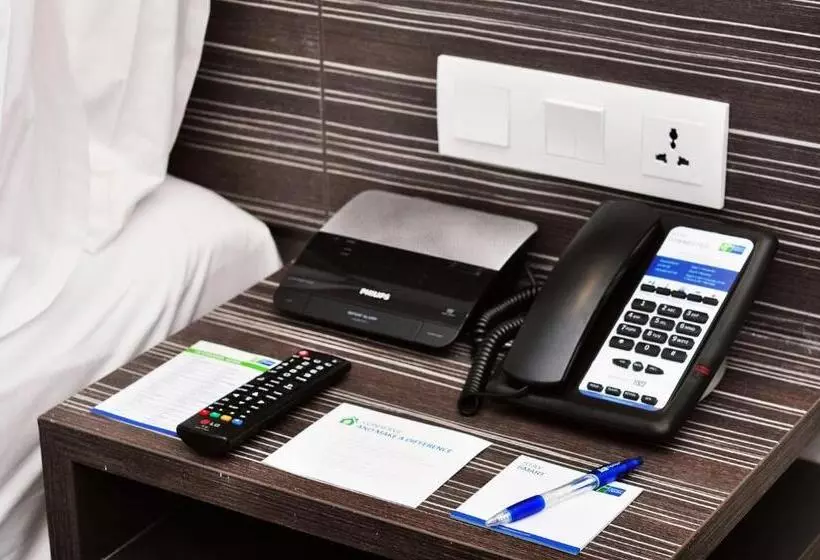 Szálloda Holiday Inn Express Surabaya Centerpoint, An Ihg