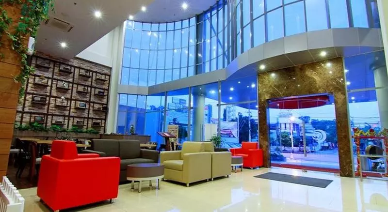 בית מלון כפרי @hom Semarang Simpang Lima